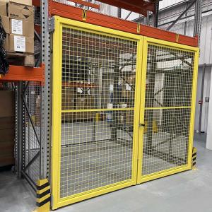 Lockable-doors-on-pallet-racking-MeshSTOR