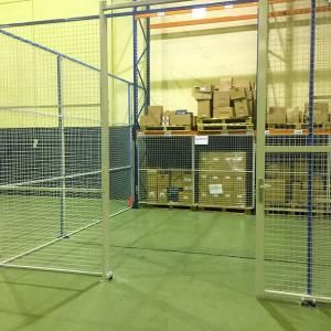 MeshSTOR-3m-Partition_sliding-door-gates-on-racking